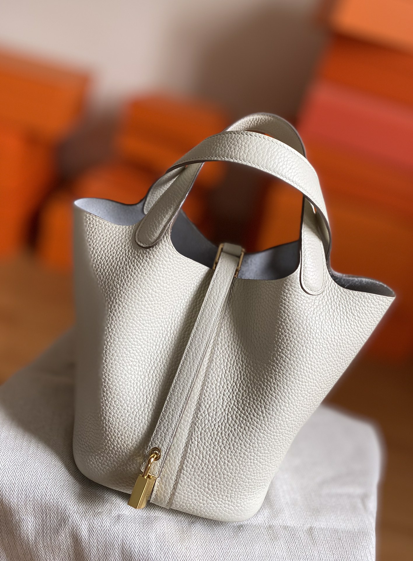 에르메스 피코탄18 화이트 금장